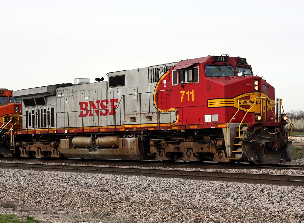 BNSF 711